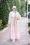 فستان نسائي باللون السيمون الأنثوي
