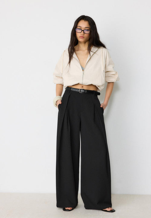 Maxi-dart trousers with belt