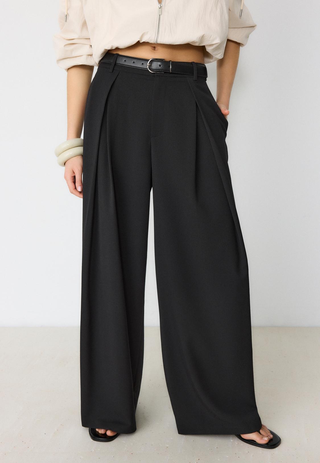 Maxi-dart trousers with belt