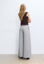 Maxi-dart trousers with belt
