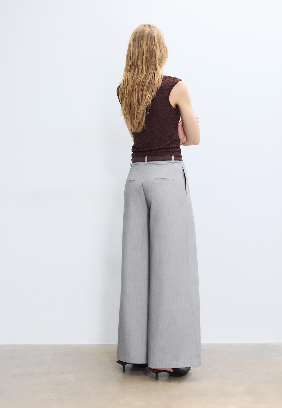 Maxi-dart trousers with belt