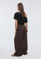 Maxi-dart trousers with belt