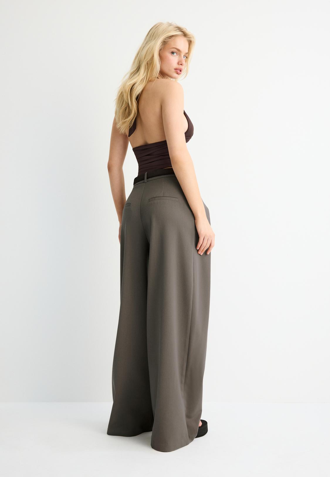 Maxi-dart trousers with belt