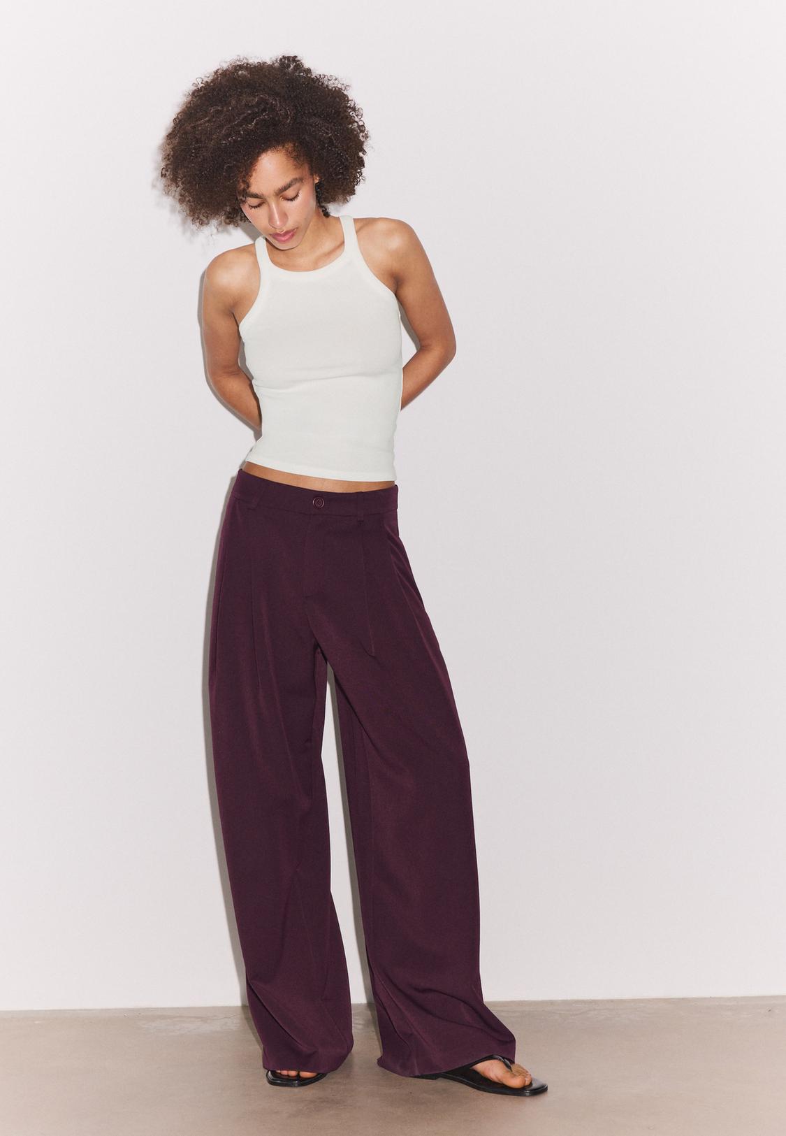 Wide-leg tailored trousers with darts