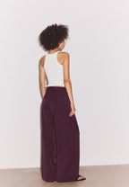 Wide-leg tailored trousers with darts