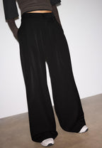 Wide-leg tailored trousers with darts
