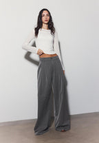 Wide-leg tailored trousers with darts