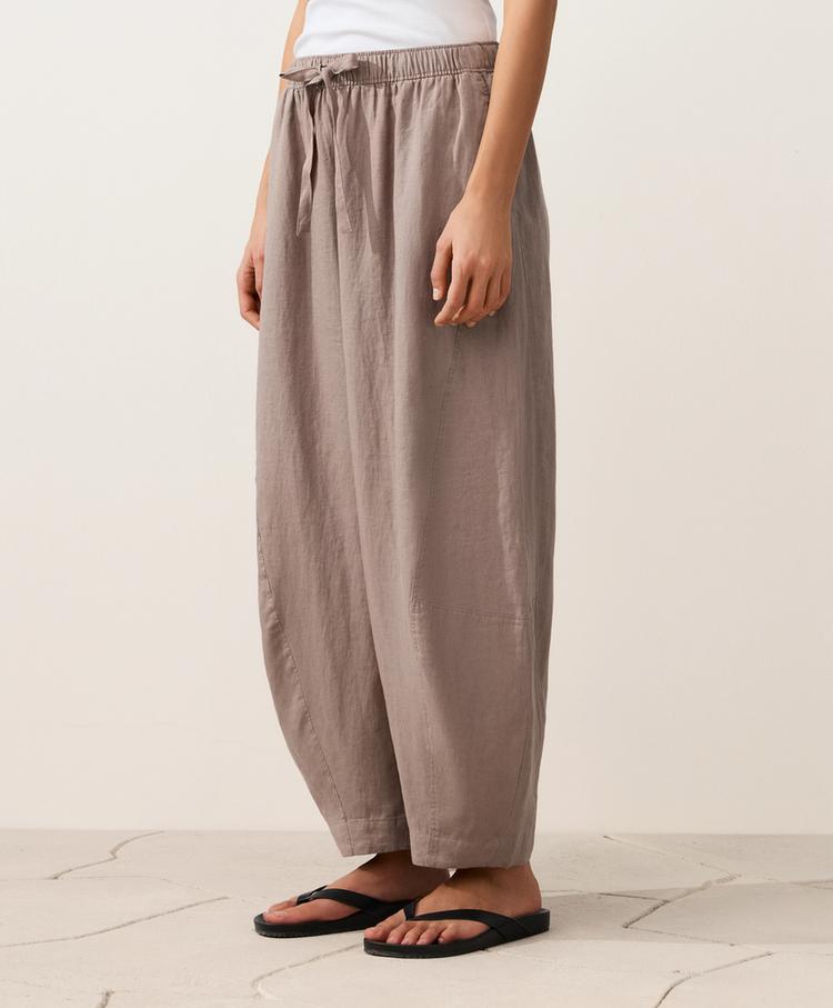 Balloon Linen Pants