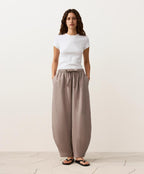Balloon Linen Pants