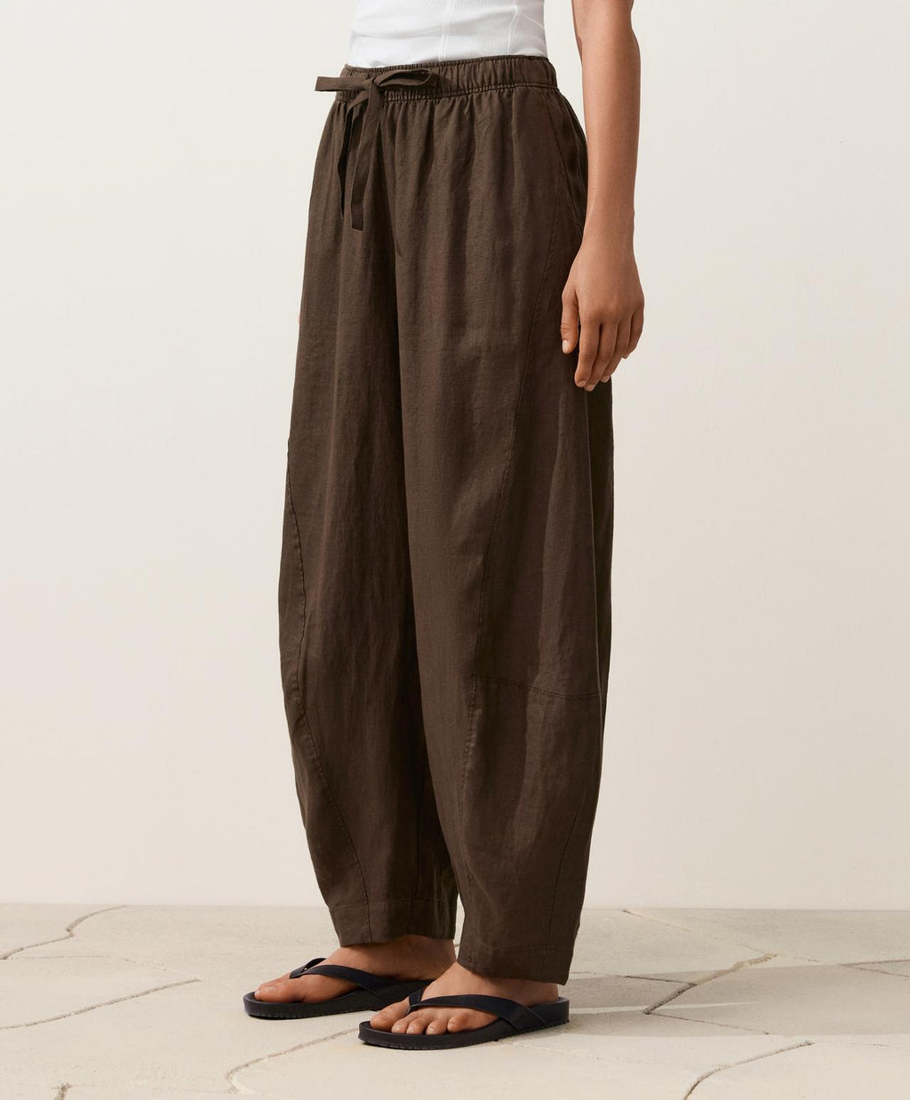 Balloon Linen Pants