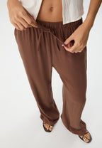 Flowing linen-effect trousers