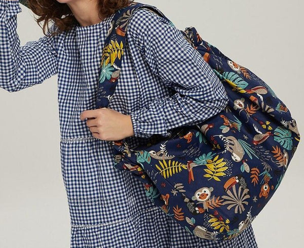 Tropical Print Shoulder Bag with Tassels - Ceylan Otantik